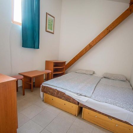 Beach Hostel Balatonboglár 外观 照片