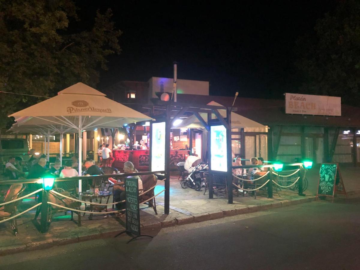 Beach Hostel Balatonboglár 外观 照片