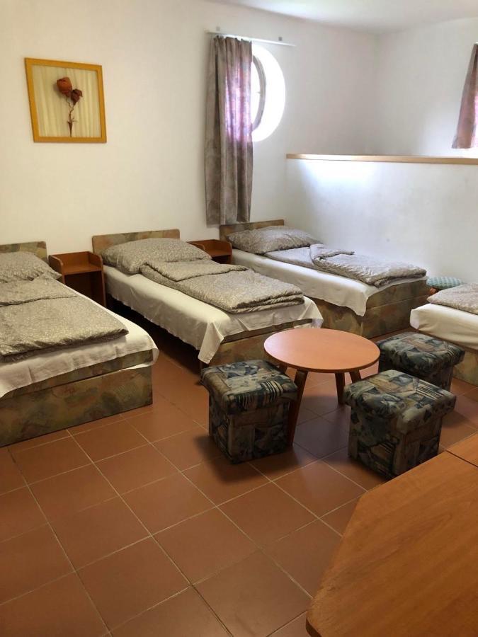 Beach Hostel Balatonboglár 外观 照片