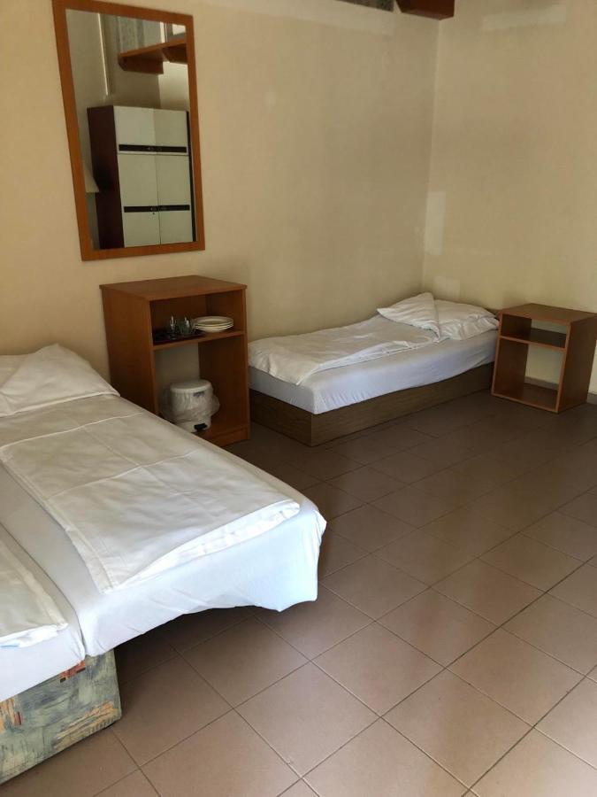 Beach Hostel Balatonboglár 外观 照片